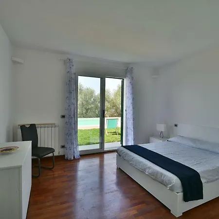 La Bianchina - House With Pool Villa